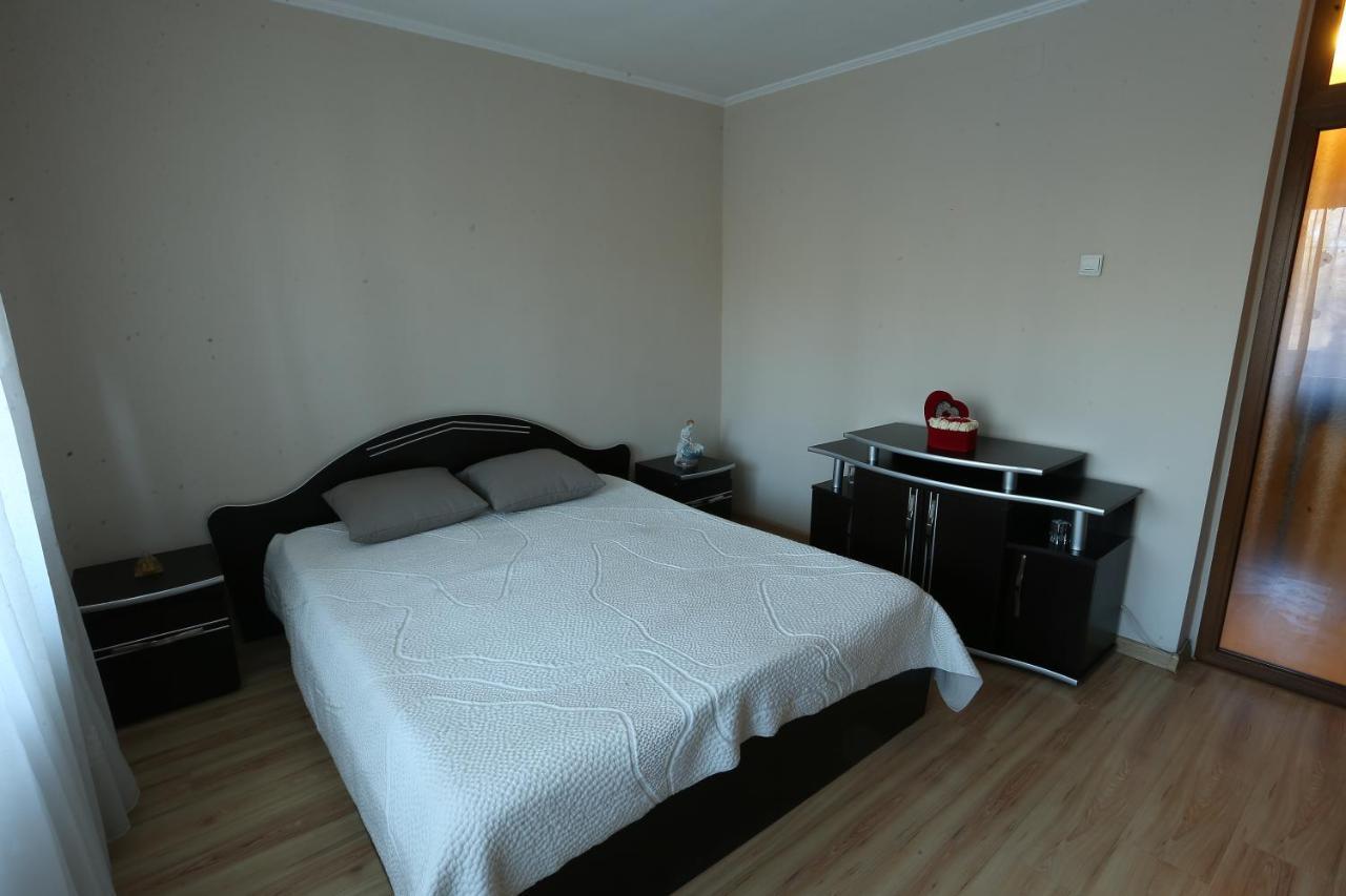 Apartament Dragos Voda ออราแด ภายนอก รูปภาพ