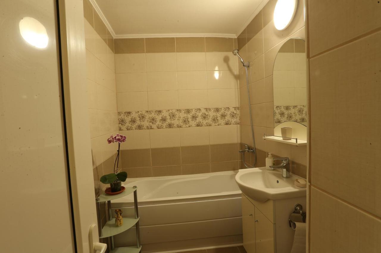 Apartament Dragos Voda ออราแด ภายนอก รูปภาพ